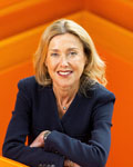 Julia Goldin headshot