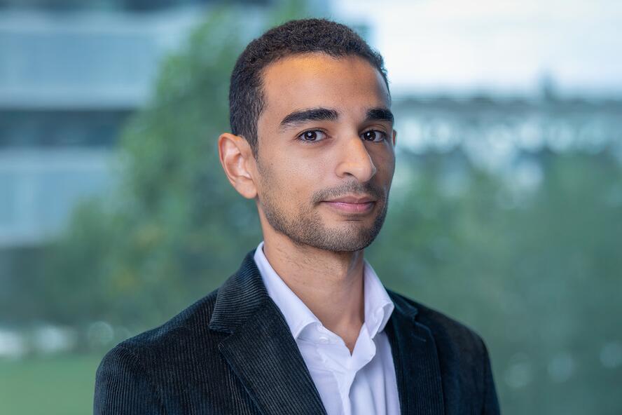 Mohamed Hussein photo