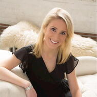 Emily Dubinksy headshot