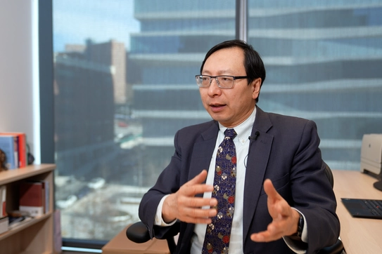 Professor Shang Jin Wei