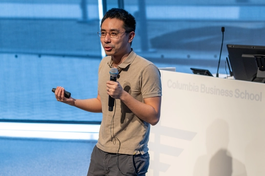 AI-Generated Digital Twins: Shaping the Future of Business