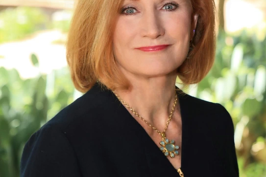 Photo Image of Cathy Benko