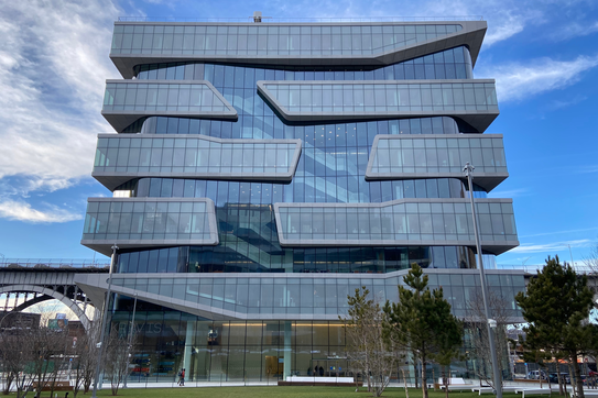 As the business world evolves, Columbia Business School alumni continue to be at the leading edge.