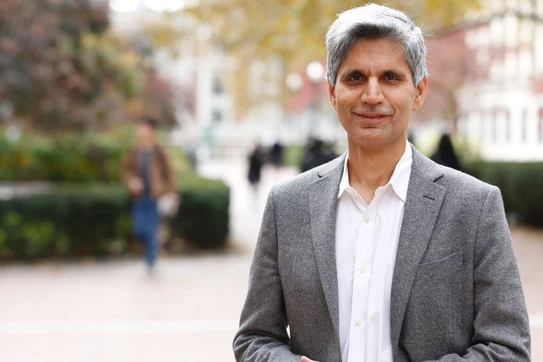 Professor Hitrendra Wadhwa