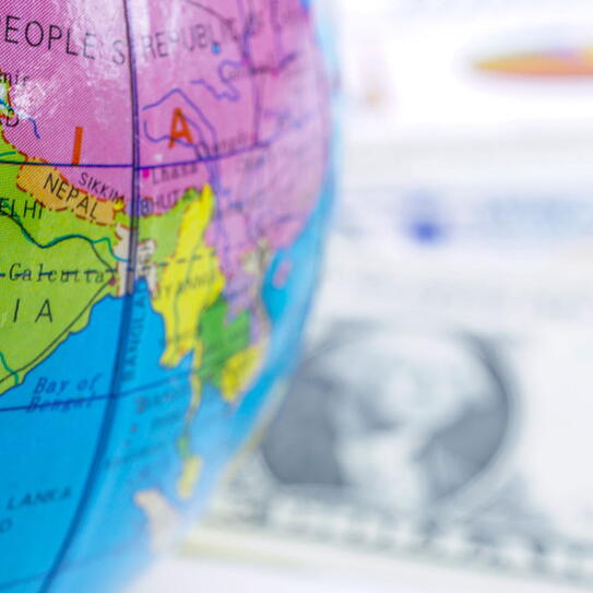 Globe that shows India